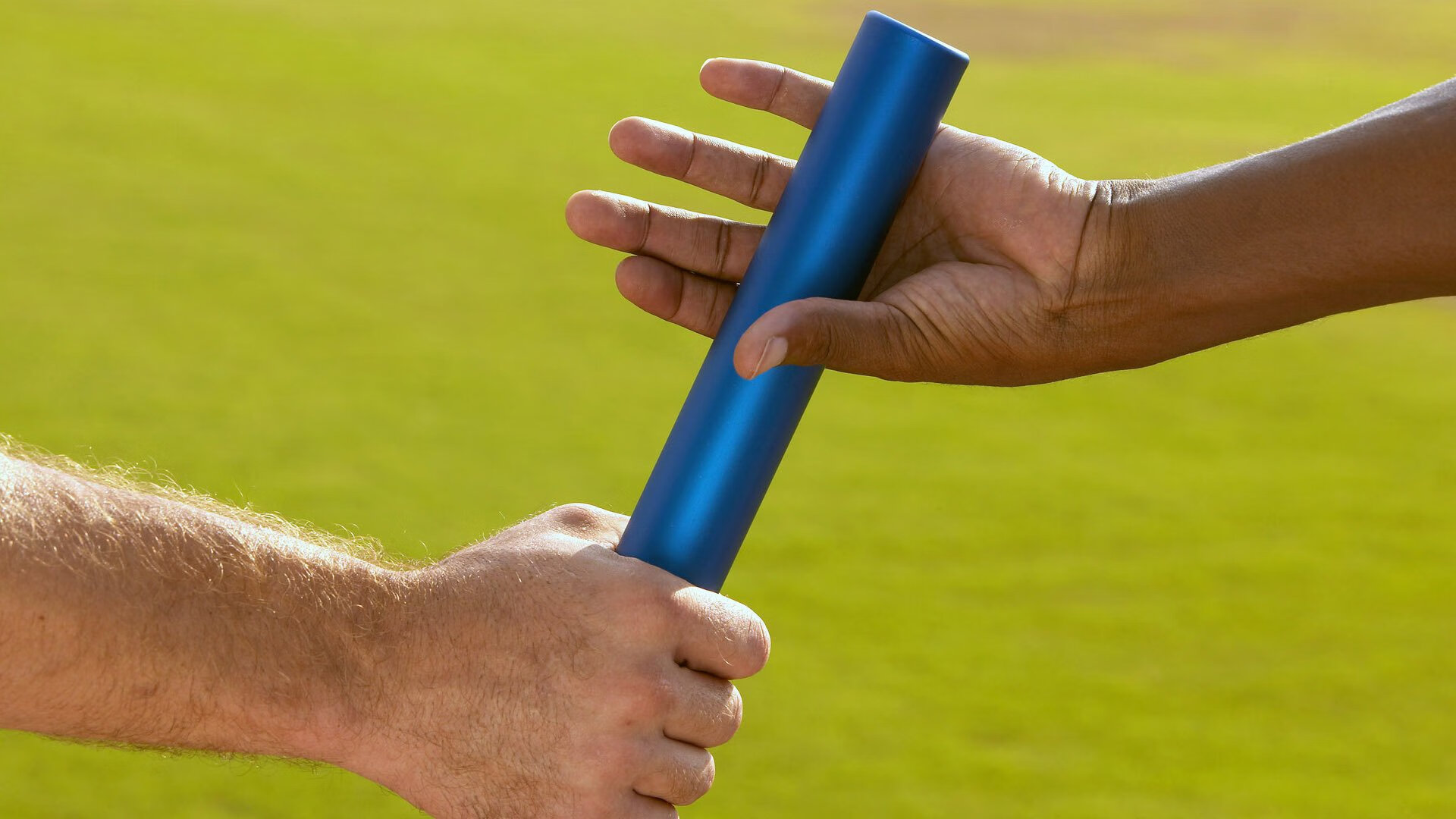 九游游戏在线玩-普费夫决赛冲刺阶段爆发力惊艳全场，普菲洛夫28勇士